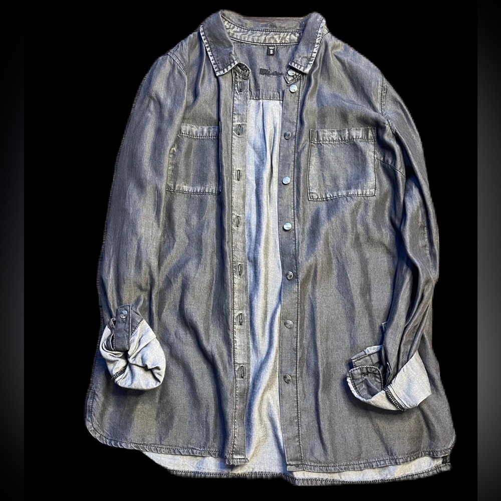 Kut from the Kloth Denim Button Front Long Sleeve Shirt